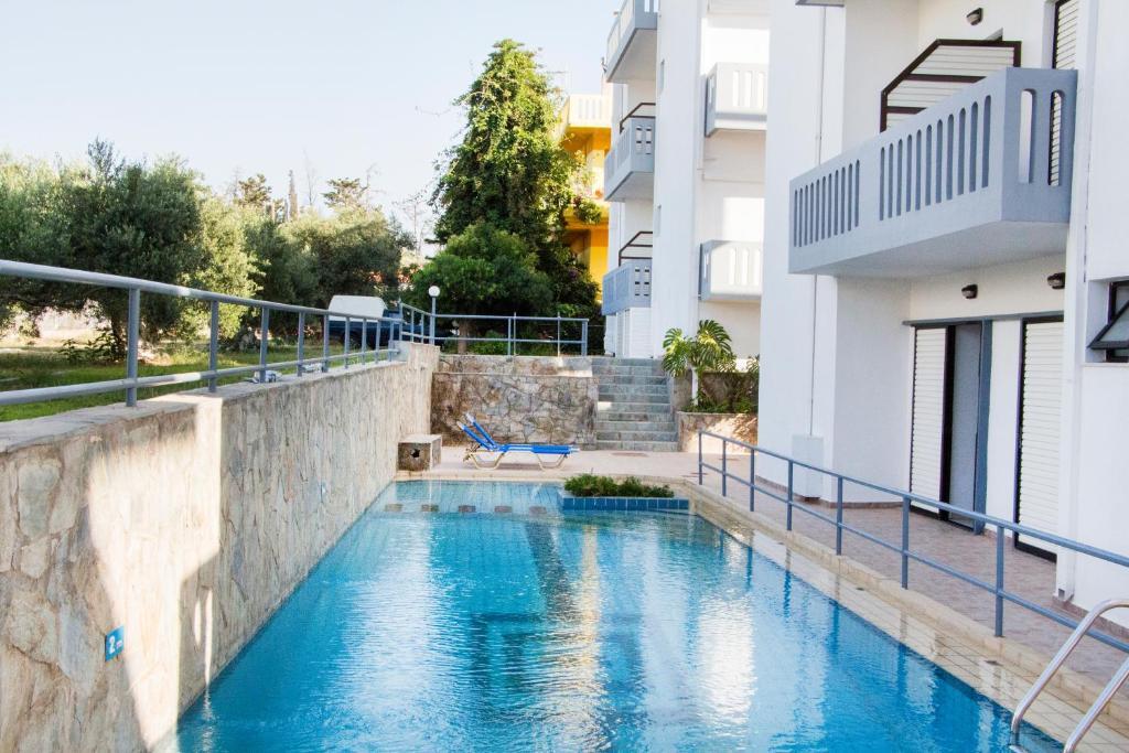 Popi Hotel Apartments Agia Marina  Exterior photo