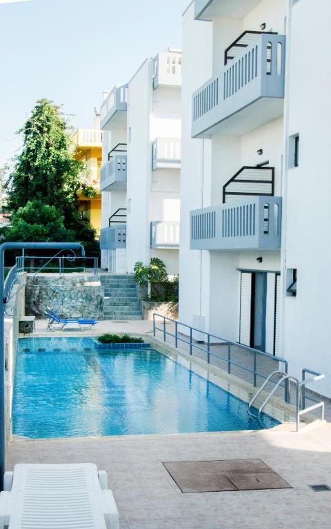 Popi Hotel Apartments Agia Marina  Exterior photo
