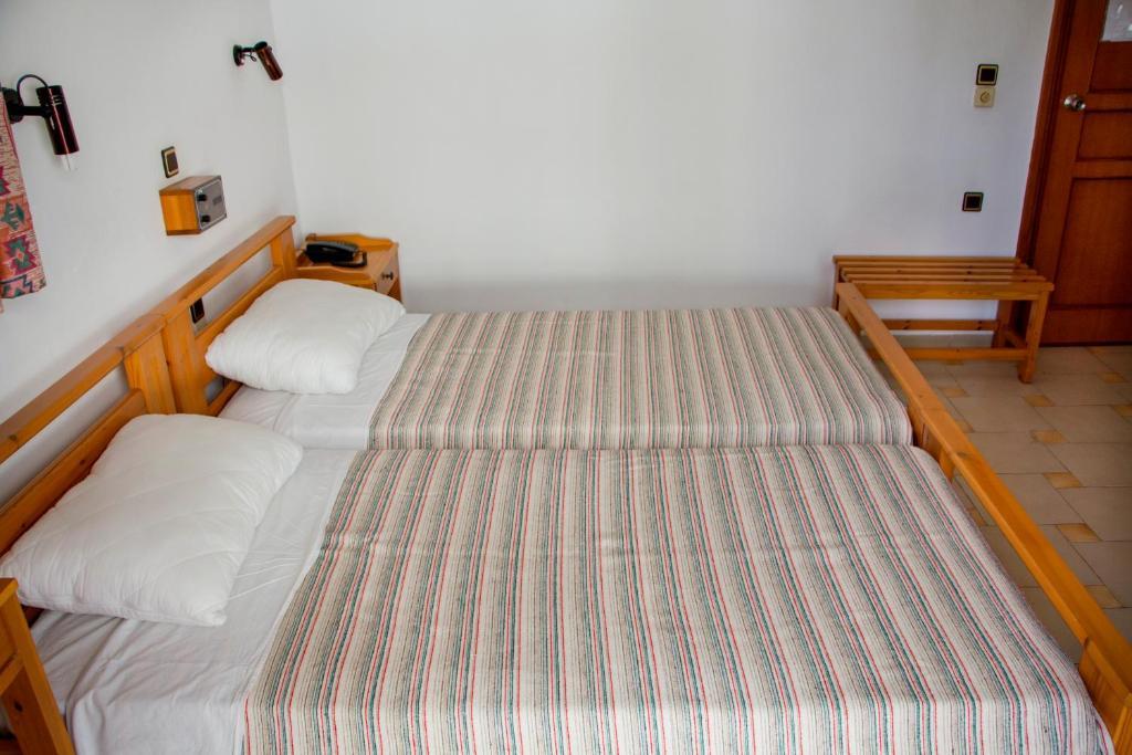 Popi Hotel Apartments Agia Marina  Room photo
